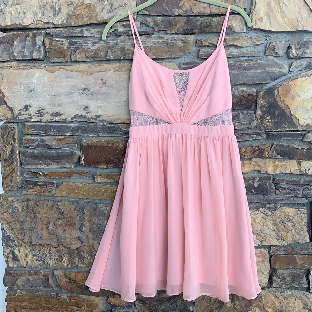 Hailey Logan by Adrianna Papell pink spaghetti strap dress. Size 3/4